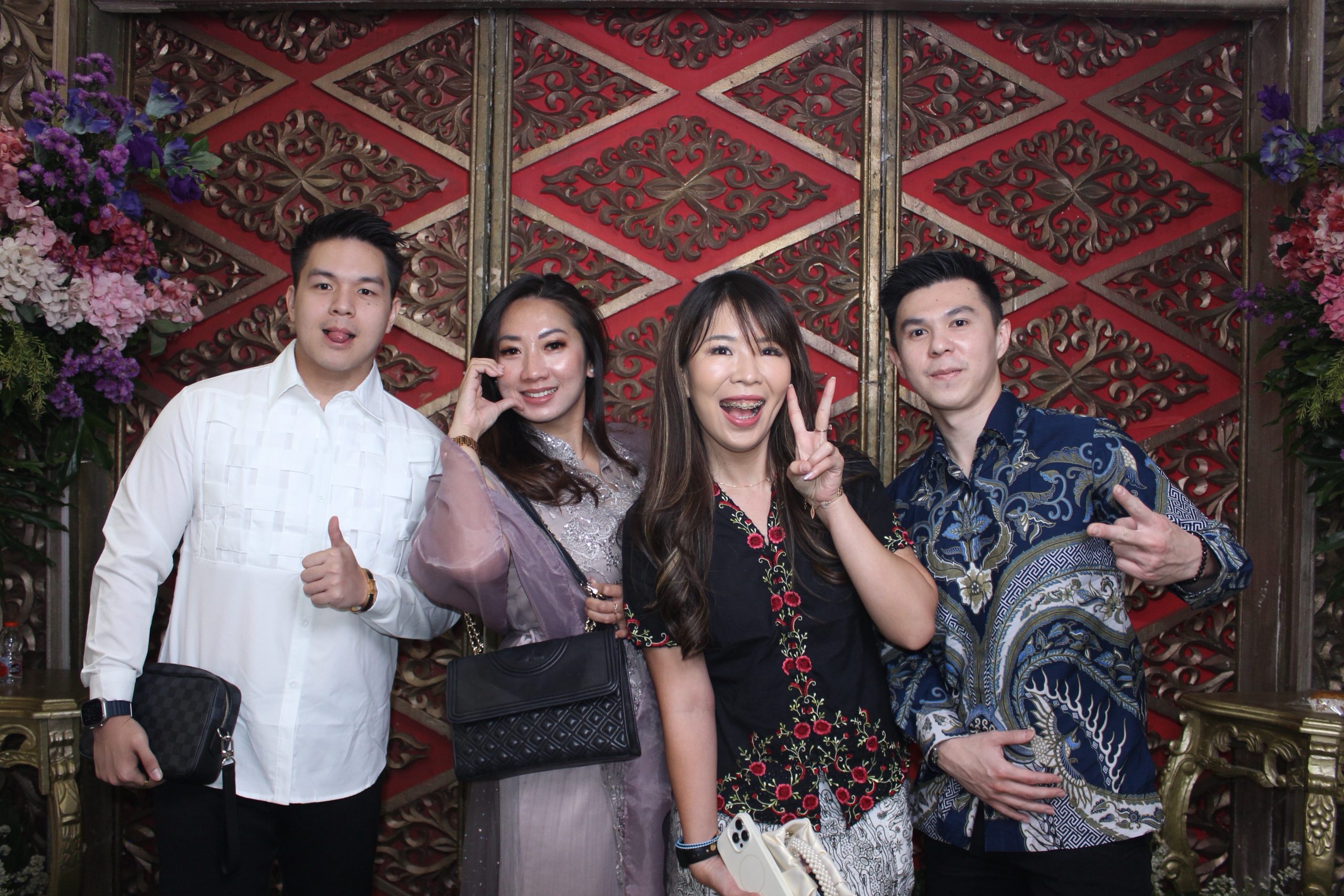 NOTAFOTO PHOTOBOOTH WEDDING adat batak