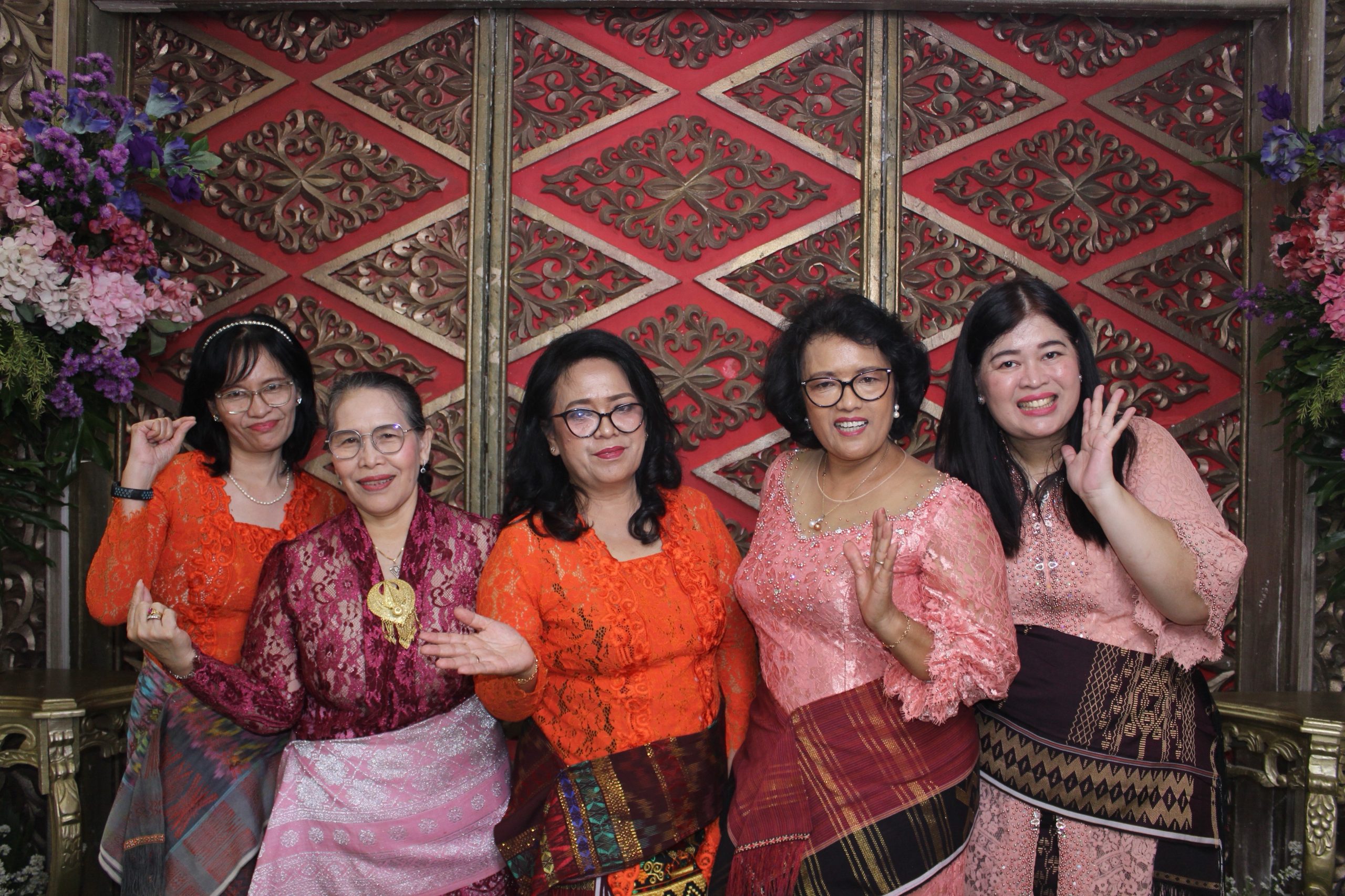 PHOTOBOOTH WEDDING adat batak